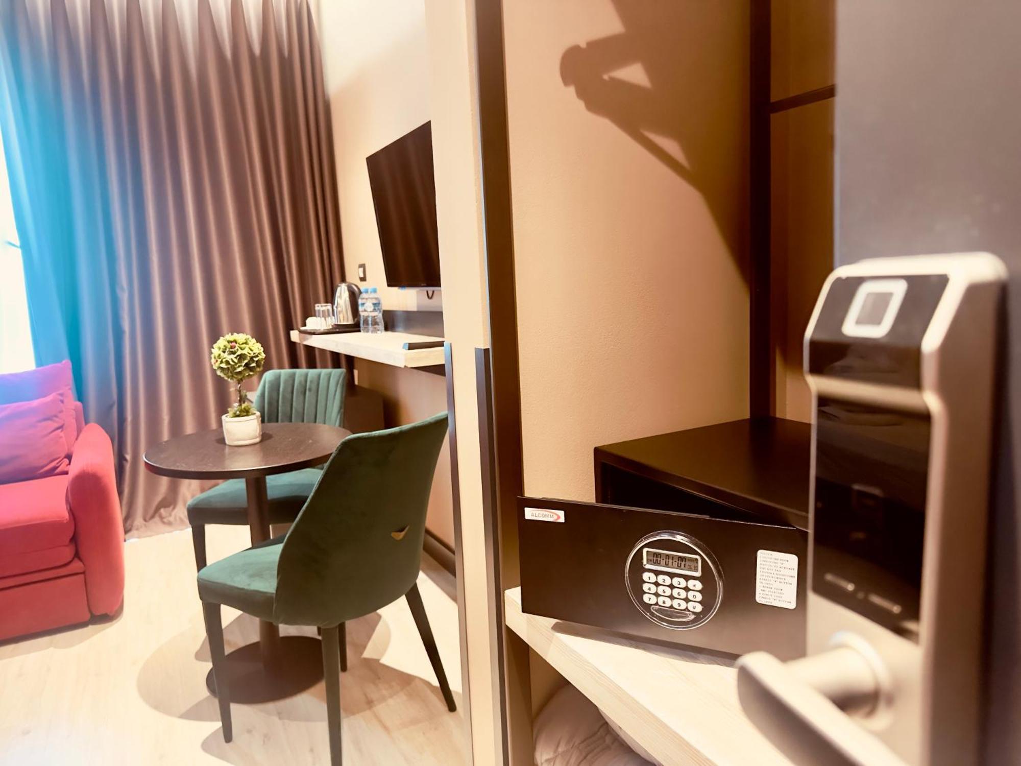 Hotel Olive Vlorë 외부 사진