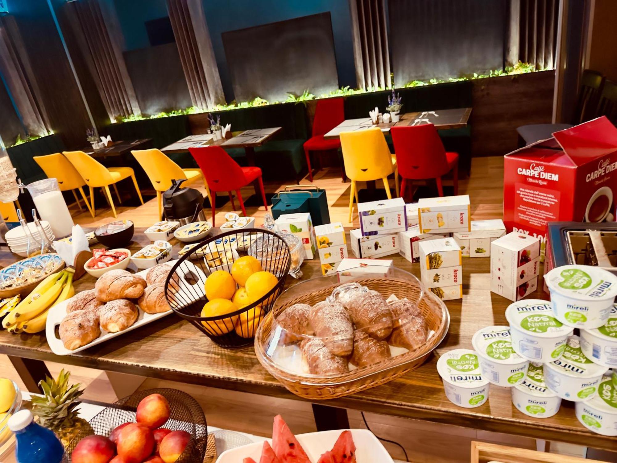 Hotel Olive Vlorë 외부 사진