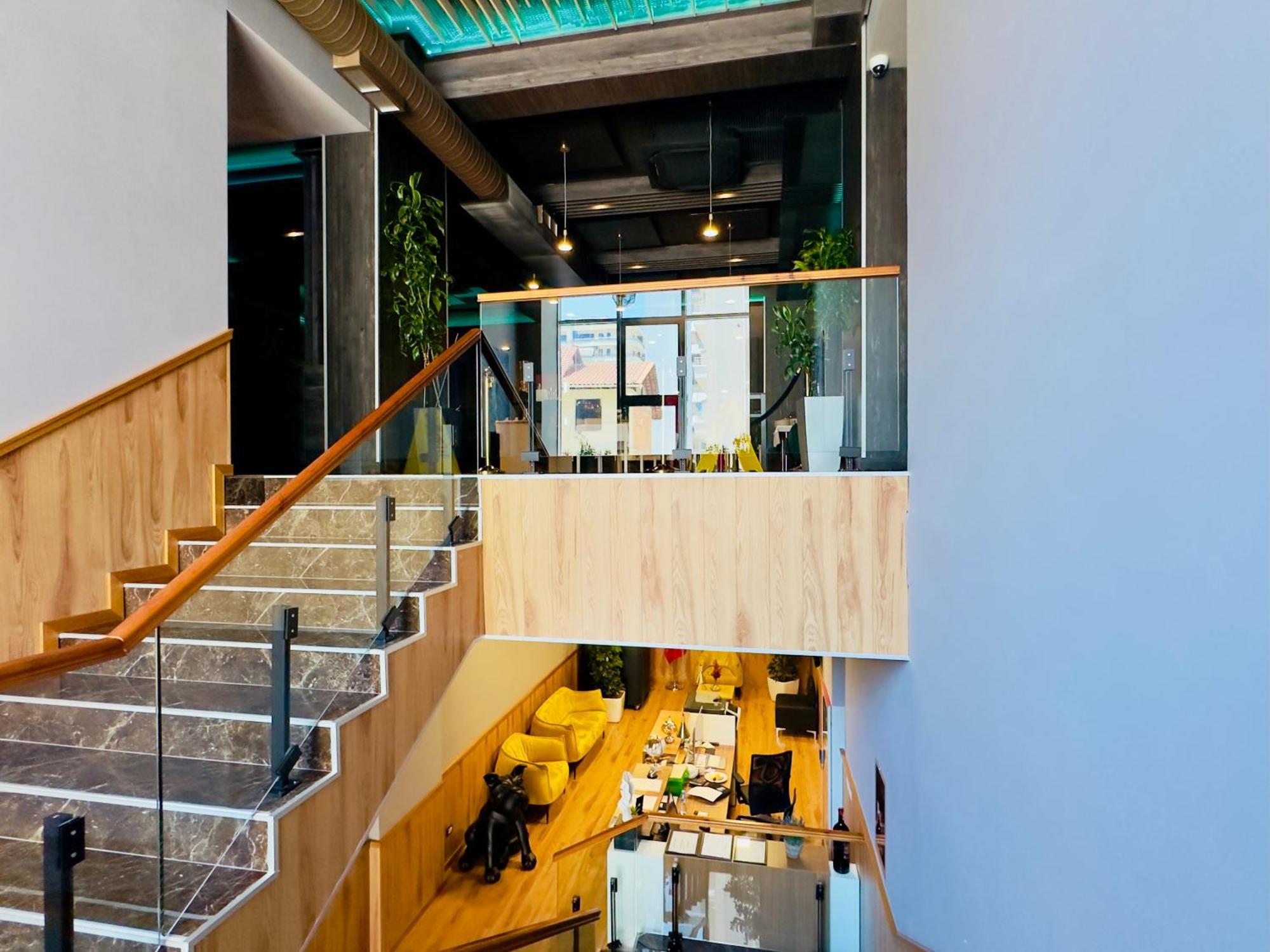 Hotel Olive Vlorë 외부 사진