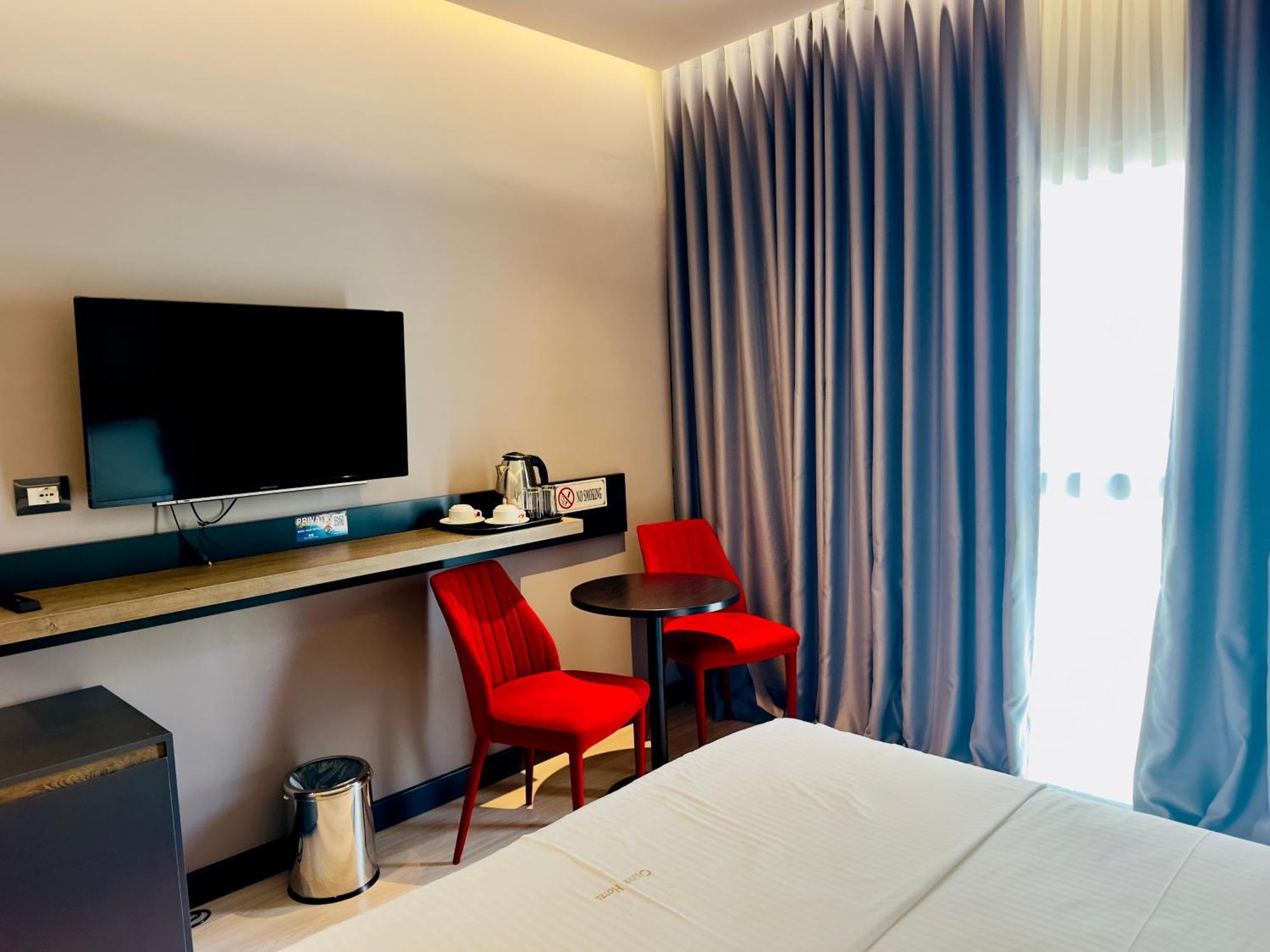 Hotel Olive Vlorë 외부 사진