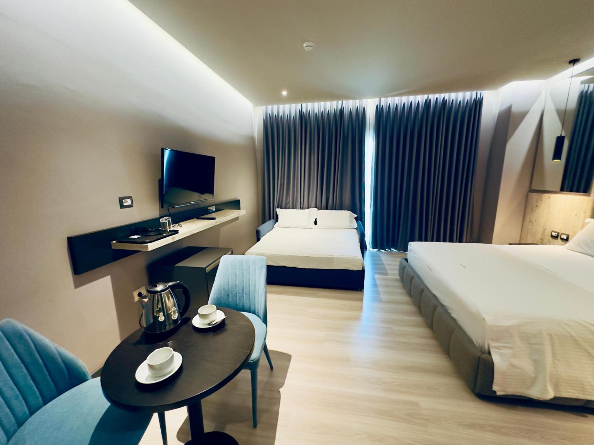 Hotel Olive Vlorë 외부 사진
